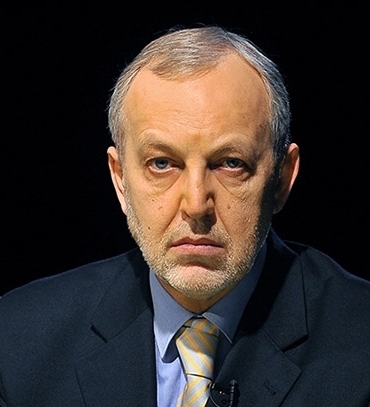 Макаров Юрій