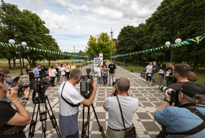 In Memory of Maks Levin: Photo Exhibition The War Is Not Over Yet Presented In Boyarka