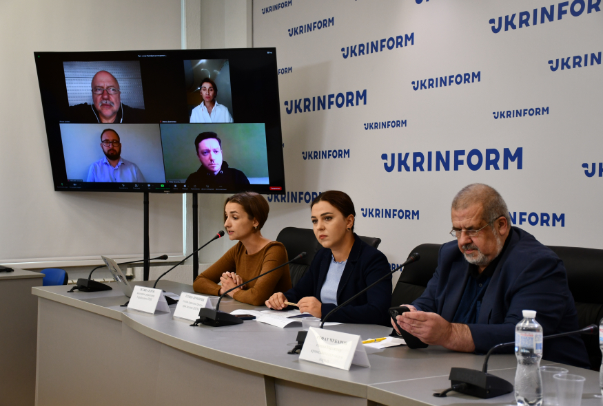 "Сподіваємось, що нас звільнять разом із Кримом": правозахисники провели пресконференцію щодо безпідставних вироків Наріману Джелялу та братам Ахтемовим