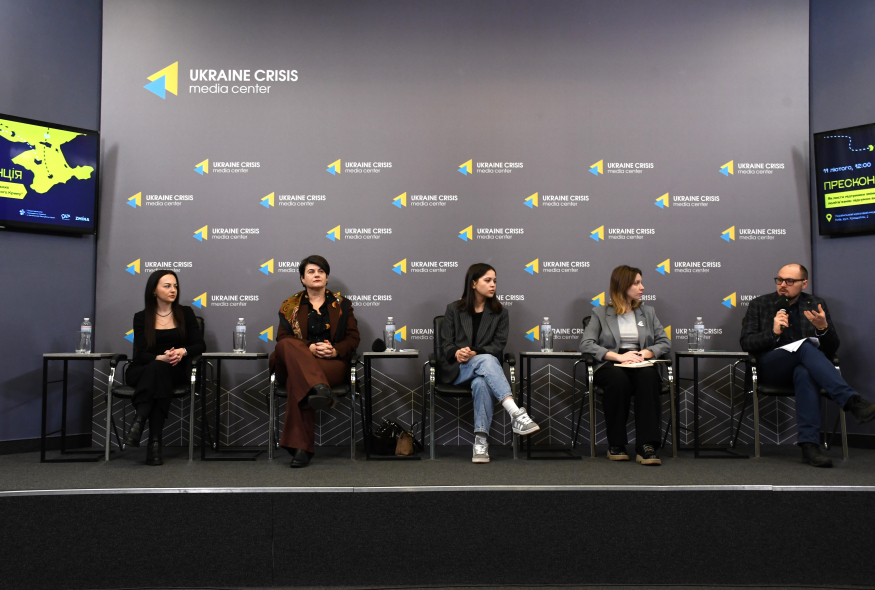 Листи до вільного Криму триватимуть до звільнення всіх політв’язнів: у Києві підбили підсумки акції
