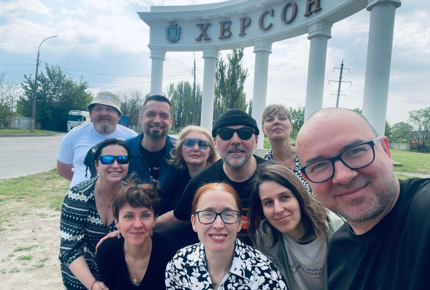 Український ПЕН здійснив літературно-волонтерську поїздку в Херсон
