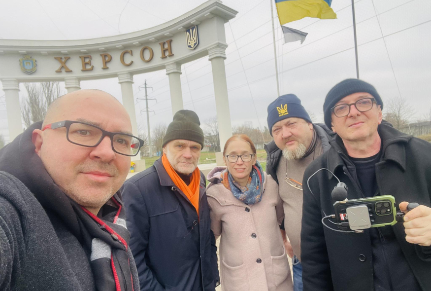 Відбулася 39-та літературно-волонтерська поїздка Українського ПЕН до Херсона