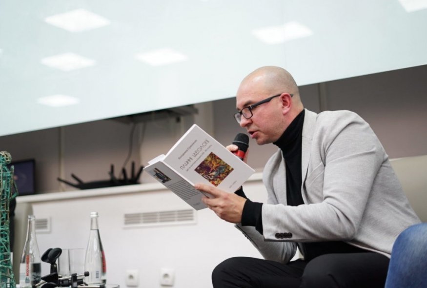 Чому для есею сюжет не менш важливий за ідею