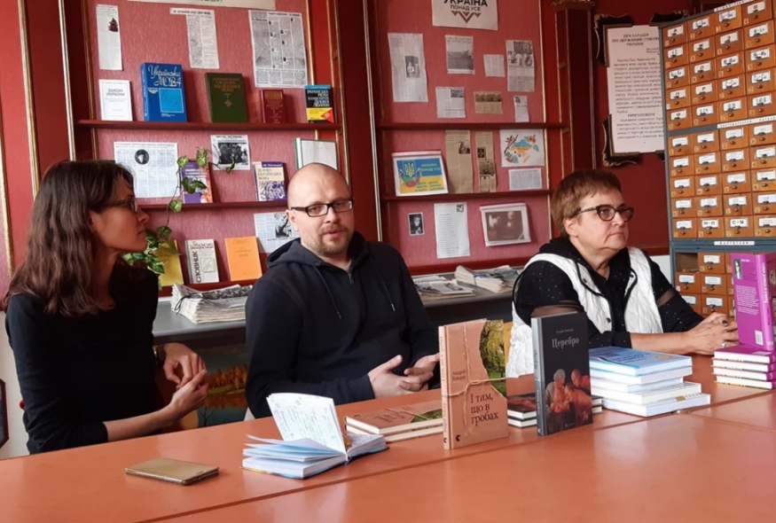 Письменники Андрій Бондар та Марина Гримич зустрілися з читачами Миколаївщини (ФОТО)